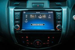 
										Nissan Navara 2.5D Le 4X4 D Cab At full									
