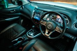 
										Nissan Navara 2.5D Le 4X4 D Cab At full									