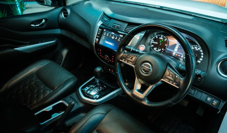 
								Nissan Navara 2.5D Le 4X4 D Cab At full									