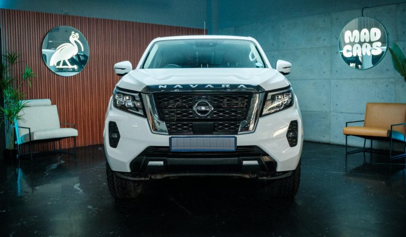 
								Nissan Navara 2.5D Le 4X4 D Cab At full									