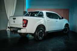 
										Nissan Navara 2.5D Le 4X4 D Cab At full									