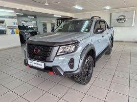 Nissan Navara 22D23 2.5D WARRIOR PRO-4X 4X4 AT DC