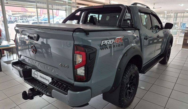 
								Nissan Navara 22D23 2.5D WARRIOR PRO-4X 4X4 AT DC full									