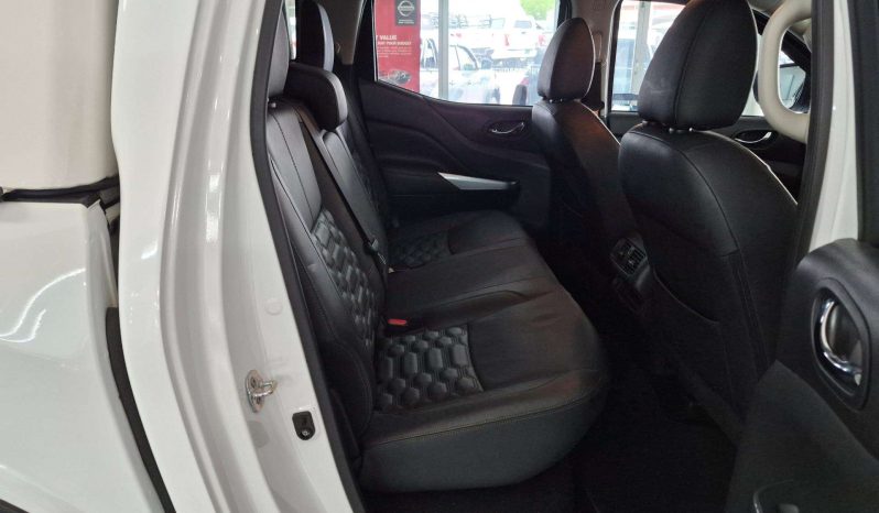 
								Nissan Navara Nissan Navara D23 2.5D LE 4×4 AT DC full									