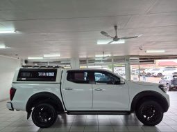 Nissan Navara Nissan Navara D23 2.5D LE 4×4 AT DC