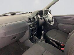 
										Nissan NP200 1.6 8V Ac Safety Pack full									