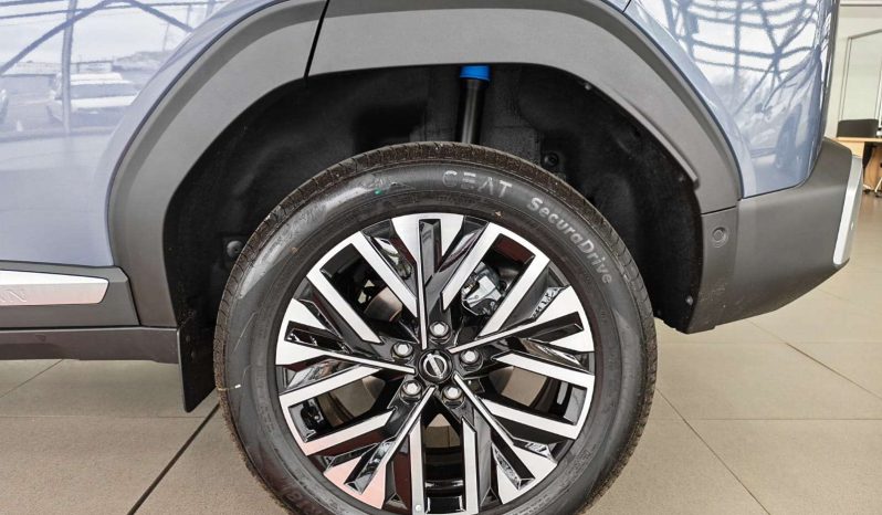 
								Nissan TEKTON 1.3T TEKNA PLUS D full									