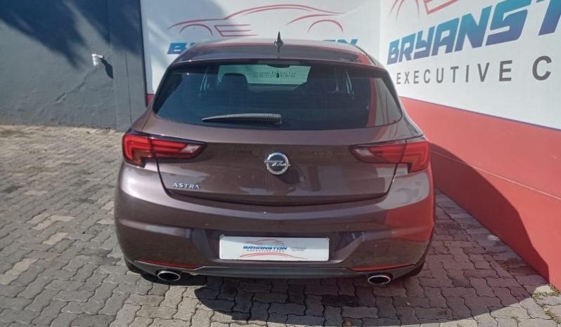 
								Opel Astra Hatch 1.6T Sport Plus full									