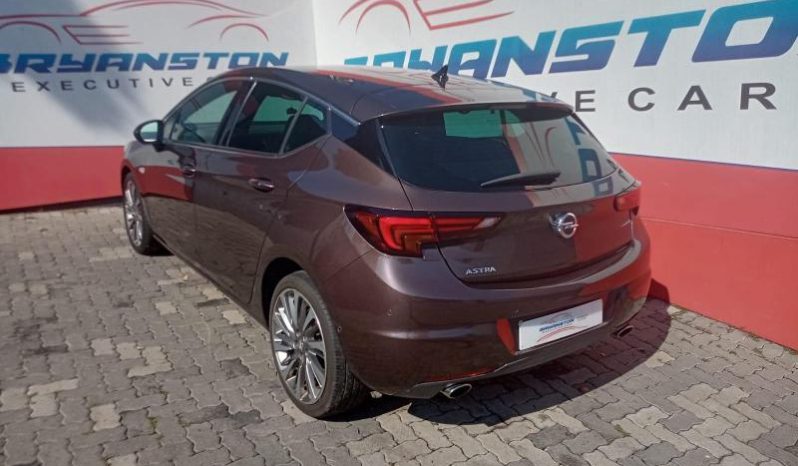 
								Opel Astra Hatch 1.6T Sport Plus full									