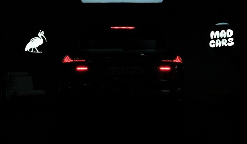 
								Porsche Cayenne 3.0 Diesel Tiptronic full									
