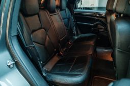 
										Porsche Cayenne 3.0 Diesel Tiptronic full									