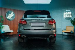 
										Porsche Cayenne 3.0 Diesel Tiptronic full									
