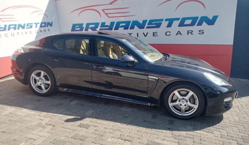 
								Porsche Panamera 3.0 Diesel Pdk full									