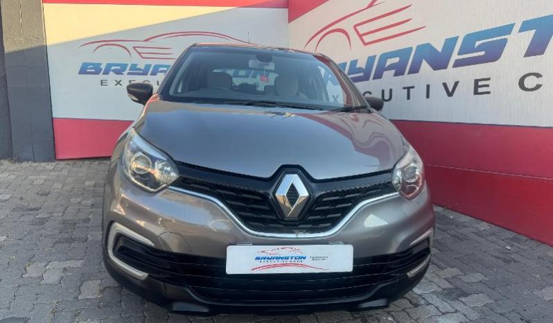 
								Renault Captur 0.9 Turbo Blaze 66kW full									