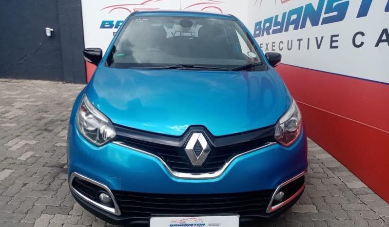 
								Renault Captur 0.9 Turbo Dynamique full									