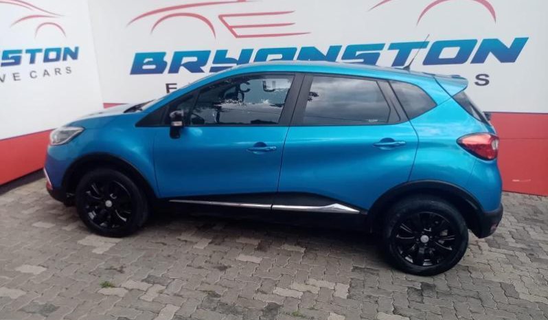 
								Renault Captur 0.9 Turbo Dynamique full									