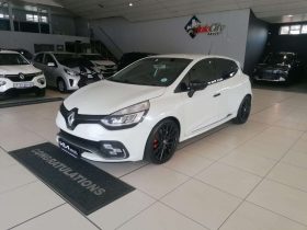 Renault CLIO CLIO IV 1.6 RS 220 EDC TROPHY