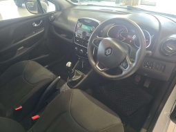 
										Renault CLIO CLIO IV 900T AUTHENTIQUE 5DR (66KW) full									