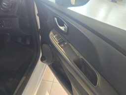 
										Renault CLIO CLIO IV 900T AUTHENTIQUE 5DR (66KW) full									