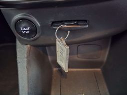 
										Renault CLIO CLIO IV 900T AUTHENTIQUE 5DR (66KW) full									