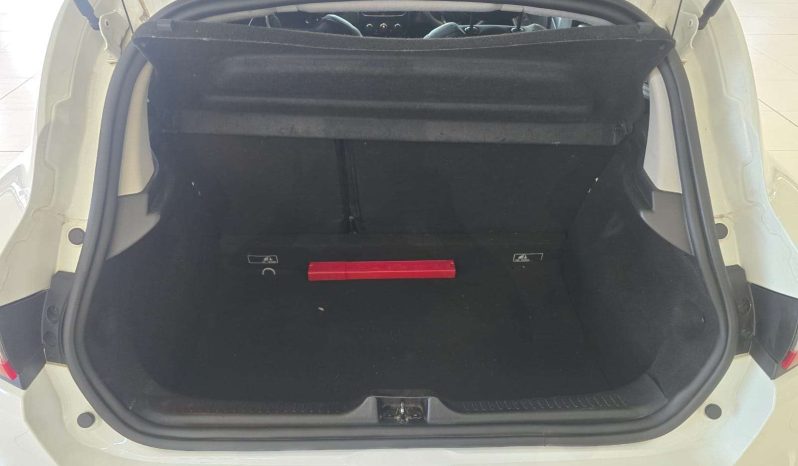 
								Renault CLIO CLIO IV 900T AUTHENTIQUE 5DR (66KW) full									