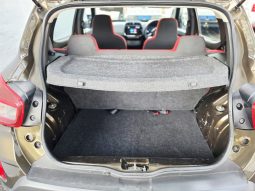 
										Renault Kwid 1.0 Dynamique (abs) full									