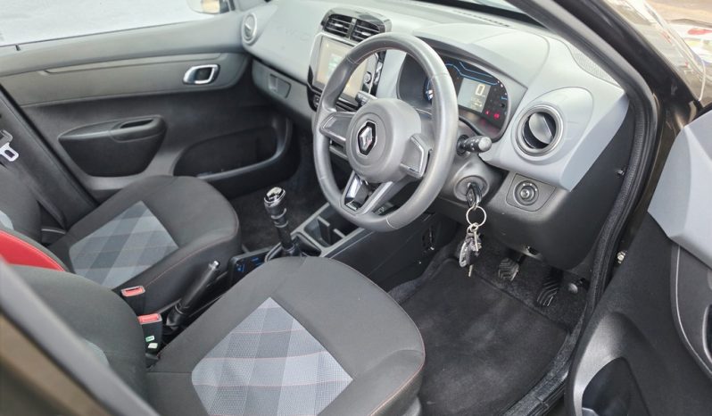 
								Renault Kwid 1.0 Dynamique (abs) full									