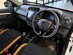 
										Renault KWID KWID 1.0 CLIMBER 5DR full									