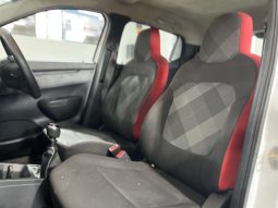
										Renault KWID KWID 1.0 DYNAMIQUE / ZEN / TECHNO 5DR full									