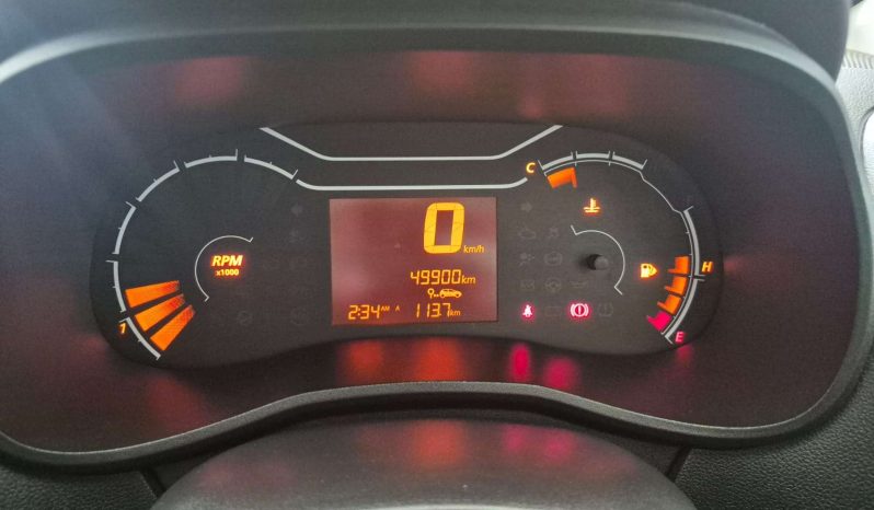 
								Renault KWID KWID 1.0 EXPRESSION / LIFE / EVOLUTION 5DR full									