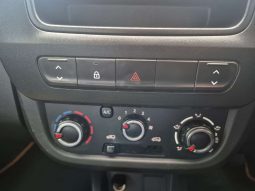 
										Renault KWID KWID 1.0 EXPRESSION / LIFE / EVOLUTION 5DR full									