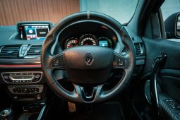
										Renault Megane Rs 2.0 Red Bull Racing Rb8 Edition full									