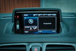 
										Renault Megane Rs 2.0 Red Bull Racing Rb8 Edition full									