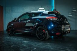 
										Renault Megane Rs 2.0 Red Bull Racing Rb8 Edition full									