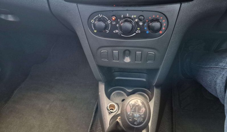 
								Renault SANDERO SANDERO 900 T EXPRESSION full									