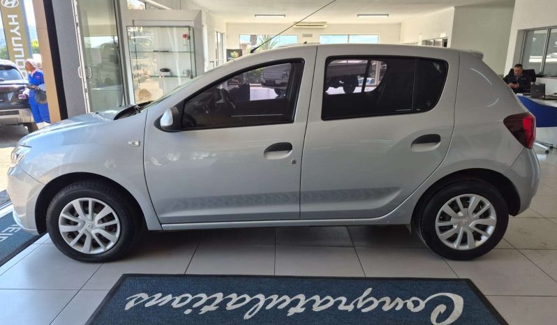 
								Renault SANDERO SANDERO 900 T EXPRESSION full									