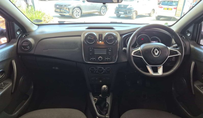 
								Renault SANDERO SANDERO 900 T EXPRESSION full									