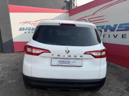 
										Renault Triber 1.0 Life full									