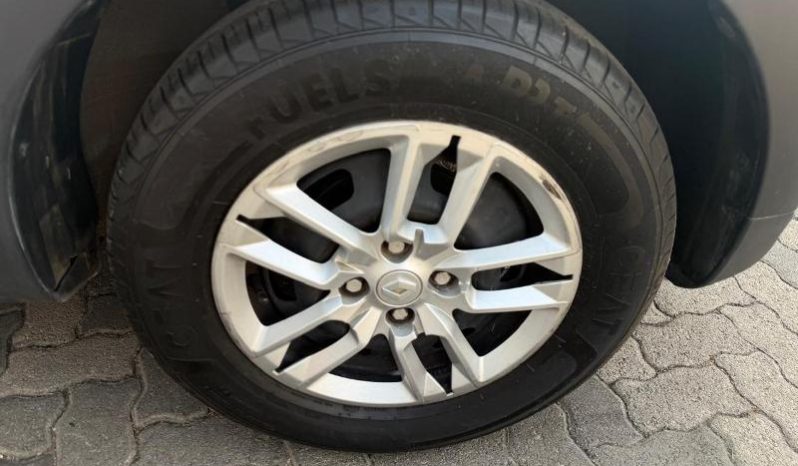 
								Renault Triber 1.0 Life full									