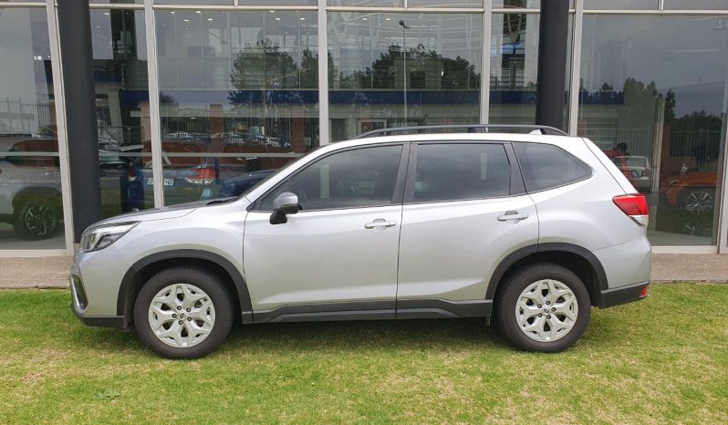 
								Subaru Forester 2.0I Cvt full									
