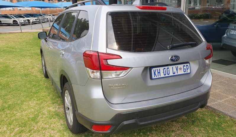 
								Subaru Forester 2.0I Cvt full									