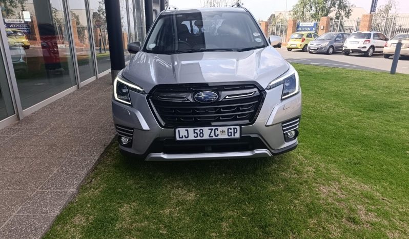 
								Subaru Forester 2.0I-S Es Cvt full									