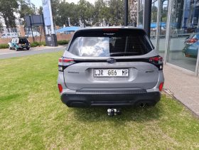 Subaru Forester 2.5 Sport Cvt