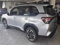 
										Subaru Forester 2.5 Touring Cvt full									