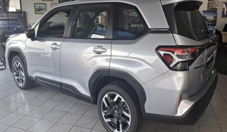 
								Subaru Forester 2.5 Touring Cvt full									