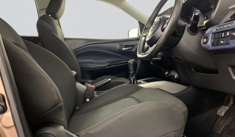 
								Suzuki Baleno 1.5 Glx full									