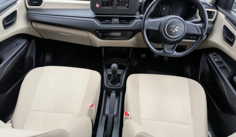 
								SUZUKI DZIRE 1.2 GA MT full									