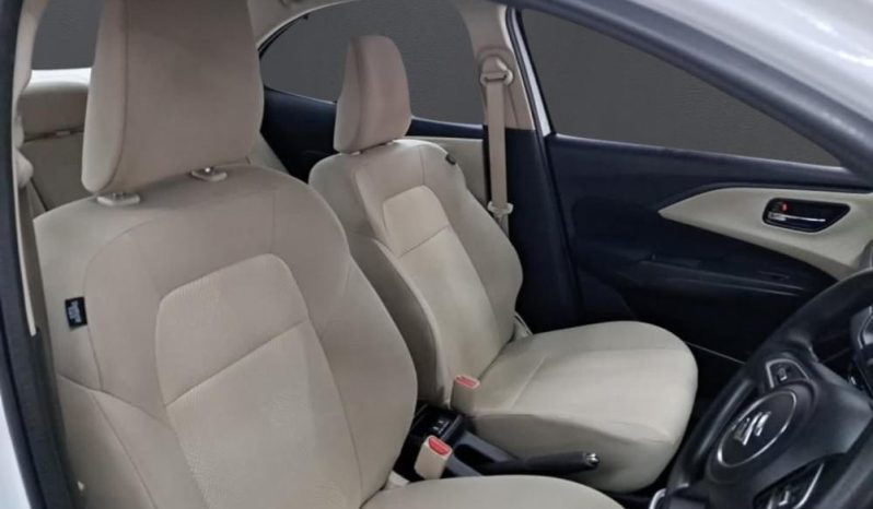 
								SUZUKI DZIRE 1.2 GL PLUS CVT full									