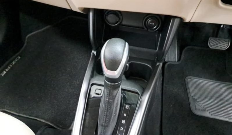 
								SUZUKI DZIRE 1.2 GL PLUS CVT full									