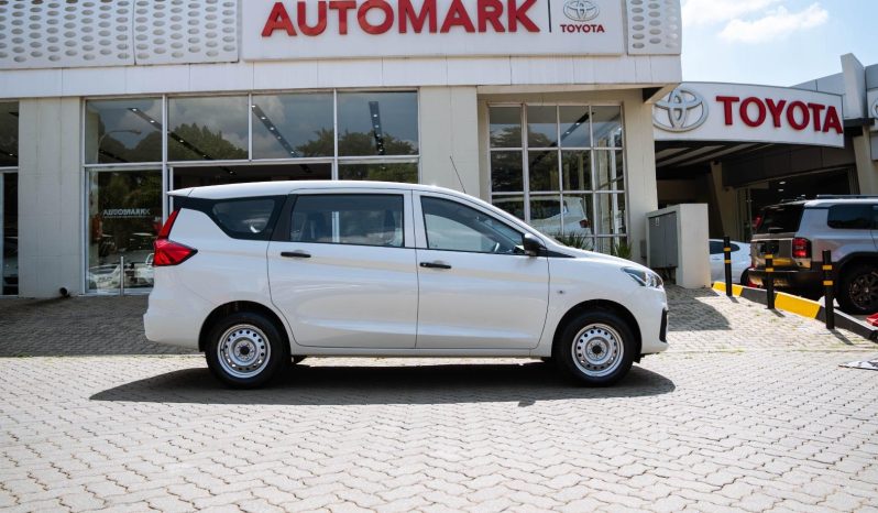 
								Suzuki Ertiga 1.5 GA full									